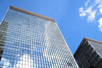 Preventing High Temperatures in Glass Buildings